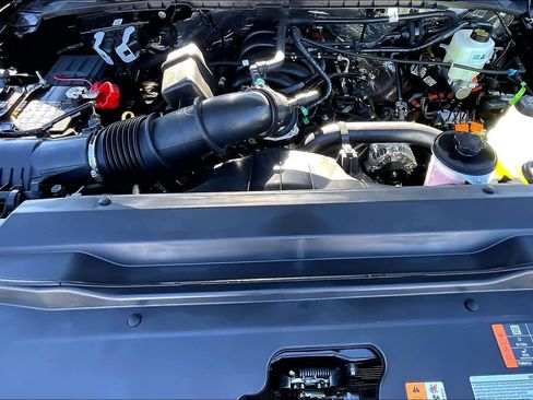 New 2026 Ford F250 XLT w/ FX4 Off-Road Package image 16