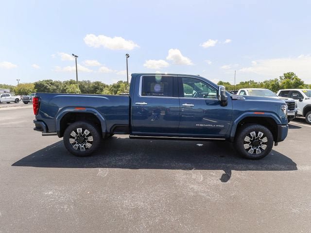 New 2026 GMC Sierra 2500 Denali w/ Denali Reserve Package AWD/4WD image 11