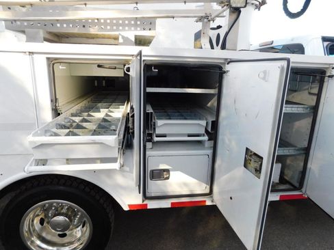 Used 2011 Ford F550 2WD Regular Cab Super Duty w/ PWR Equipment Group image 26