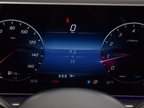 New 2026 Mercedes-Benz GLE 580 4MATIC image 24