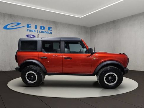 Certified 2023 Ford Bronco Badlands w/ Sasquatch Package AWD/4WD image 5