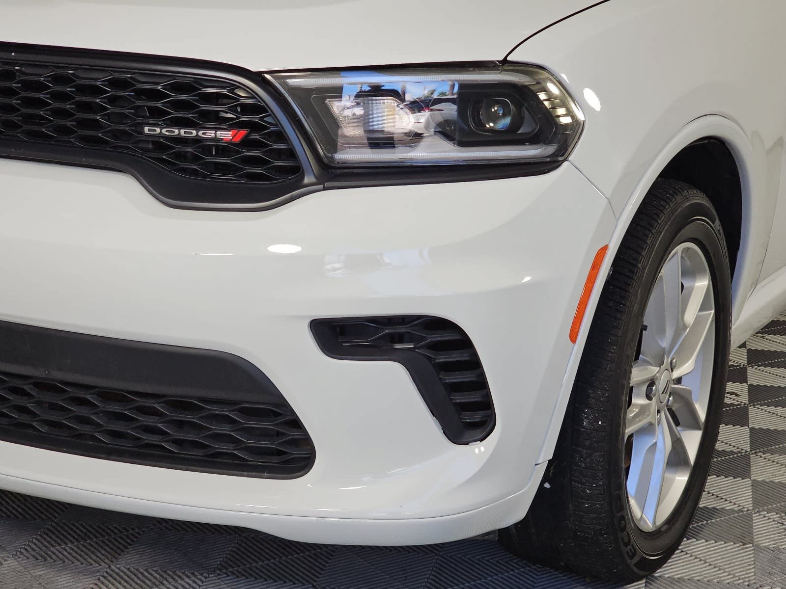 Used 2025 Dodge Durango GT AWD/4WD image 30