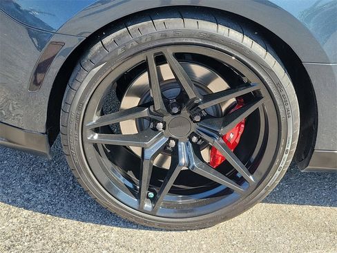 Used 2021 Chevrolet Camaro ZL1 image 5