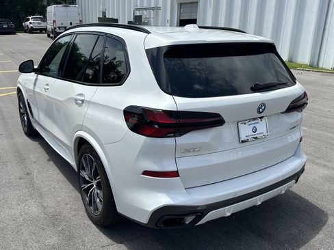 Used 2026 BMW X5 xDrive50e w/ M Sport Package AWD/4WD image 8