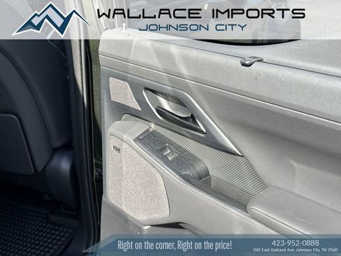 Used 2024 Lexus GX 550 AWD/4WD image 42