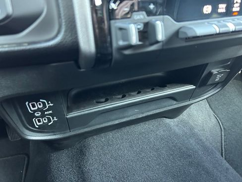 Used 2026 RAM 2500 Laramie image 41