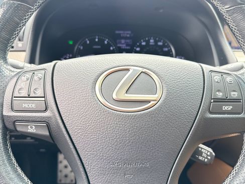 Used 2014 Lexus LS 460 AWD w/ F Sport Package image 13