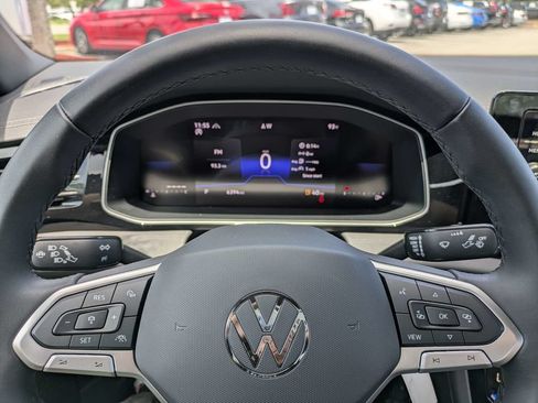Certified 2026 Volkswagen Jetta SE FWD image 37
