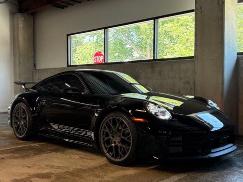 Used 2025 Porsche 911 Carrera RWD image 14