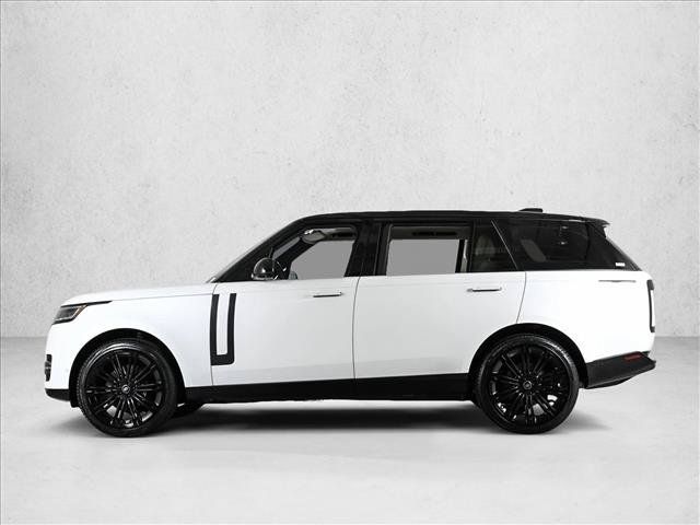 Used 2024 Land Rover Range Rover Long Wheelbase SE AWD/4WD image 9