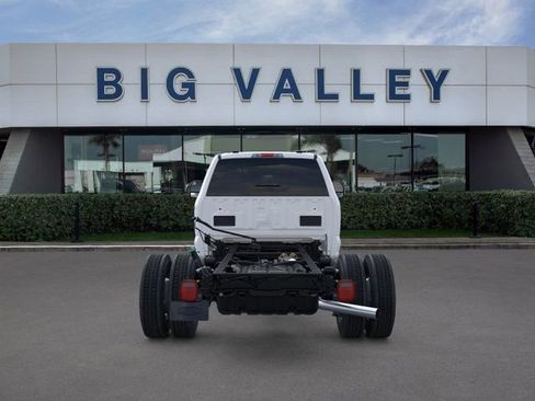 New 2025 Ford F450 XL image 5