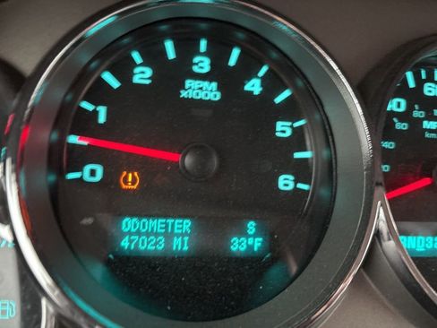 Used 2009 Chevrolet Silverado 1500 LT w/ All Star Package image 5