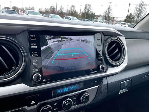 Used 2023 Toyota Tacoma SR5 AWD/4WD image 19