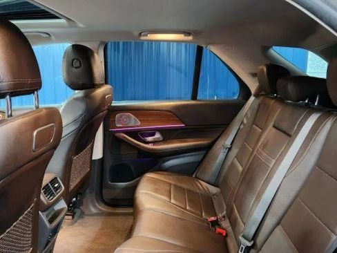 Used 2020 Mercedes-Benz GLE 350 GLE 350 4MATIC Sport Utility 4 w/ Premium Package image 22