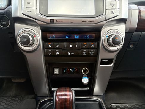 Used 2019 Toyota 4Runner Limited RWD image 18