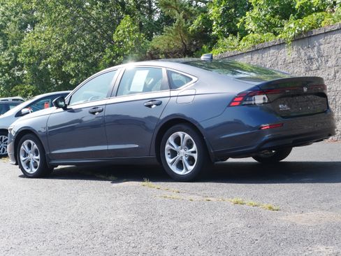 Used 2023 Honda Accord LX image 4