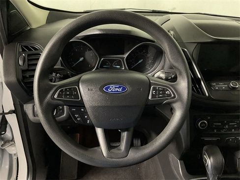 Used 2019 Ford Escape SE image 22