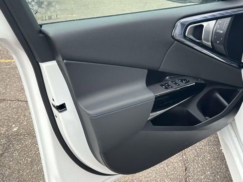 New 2026 BMW X3 xDrive30 w/ Premium Package image 13