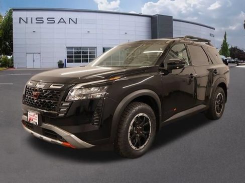 New 2026 Nissan Pathfinder Rock Creek w/ Rock Creek Premium Package AWD/4WD image 6