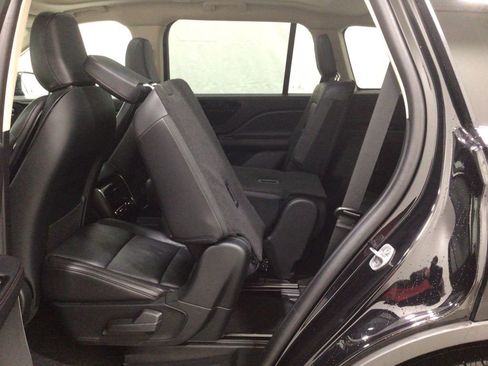 Used 2021 Lincoln Aviator Reserve w/ Elements Package Plus image 29