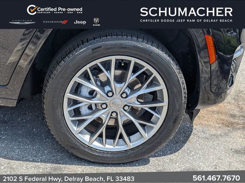 Certified 2023 Jeep Grand Cherokee Summit w/ Adv Protech Group IV RWD image 9