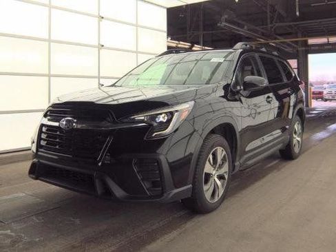 Used 2024 Subaru Ascent Premium w/ Convenience Package image 6