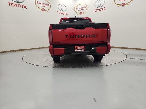 Used 2025 Toyota Tundra Platinum AWD/4WD image 7