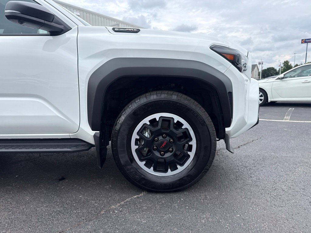 Used 2025 Toyota 4Runner TRD Off-Road Premium AWD/4WD image 48