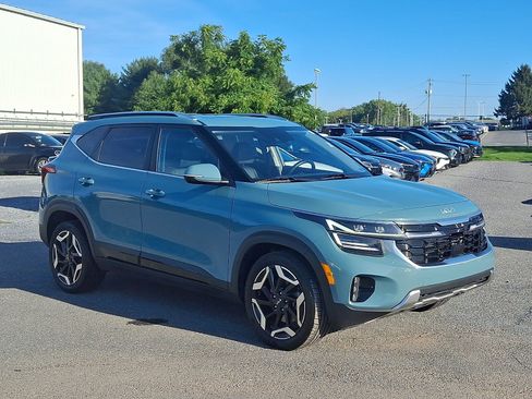 Used 2024 Kia Seltos SX w/ SX Sunroof Package AWD/4WD image 3