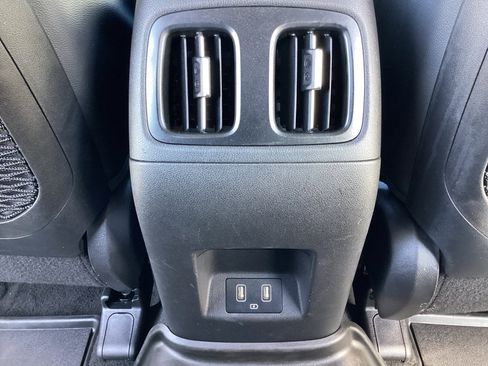 Used 2023 Hyundai Tucson SEL w/ Convenience Package image 35