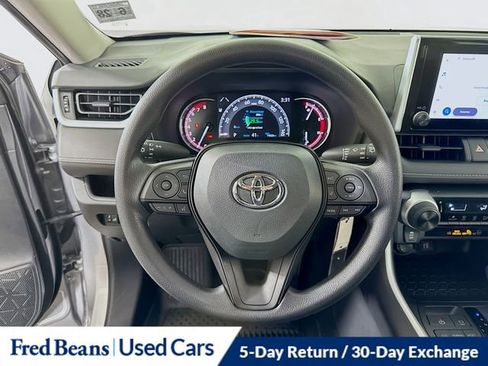 Used 2023 Toyota RAV4 LE image 11