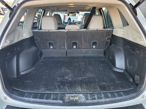 Used 2019 Subaru Forester Limited image 29