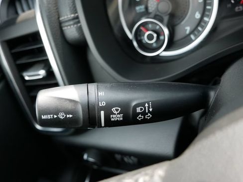Used 2022 RAM 1500 Laramie AWD/4WD image 28