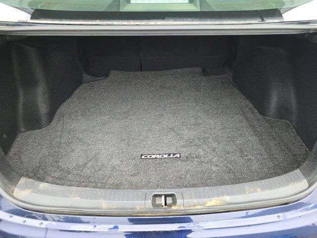 Used 2022 Toyota Corolla LE w/ Carpet Mat Package (TMS) FWD image 21