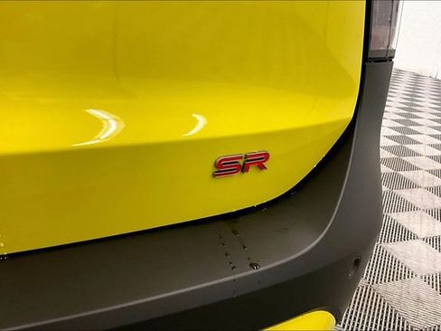 New 2026 Nissan Kicks SR w/ Cold Weather Package image 19