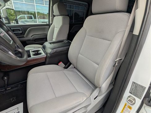 Used 2015 GMC Sierra 3500 4x4 Crew Cab w/ Sierra Convenience Package image 19
