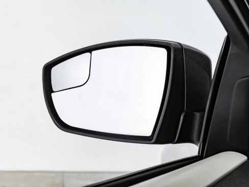 Used 2012 Ford Focus SE image 36