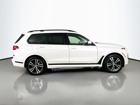 New 2027 BMW X7 xDrive40i AWD/4WD image 4