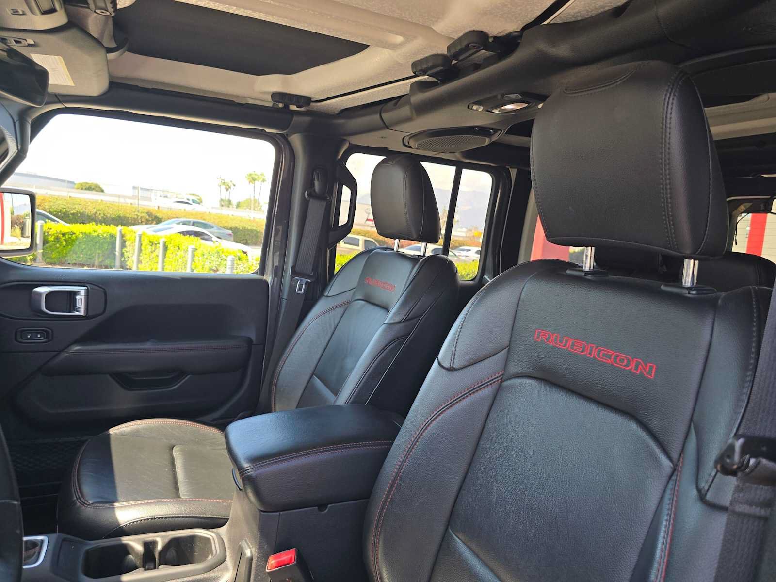 Used 2018 Jeep Wrangler Unlimited Rubicon AWD/4WD image 21