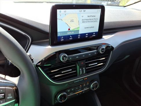 Used 2022 Ford Escape SEL image 23