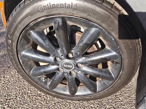 Used 2015 MINI Cooper S image 8