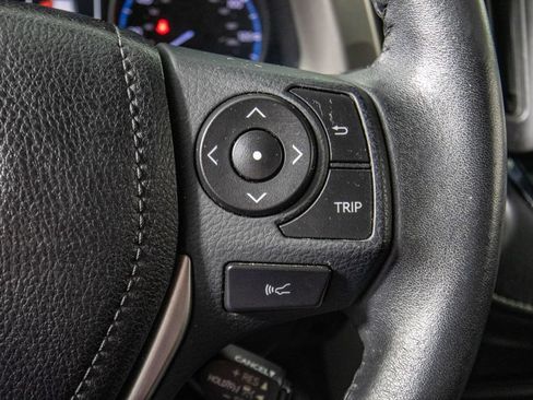 Used 2018 Toyota RAV4 XLE w/ Plus Extra Value Package FWD image 18