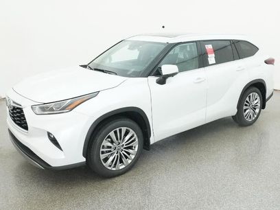 New 2026 Toyota Highlander Platinum