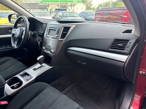 Used 2014 Subaru Outback 2.5i Premium AWD/4WD image 19