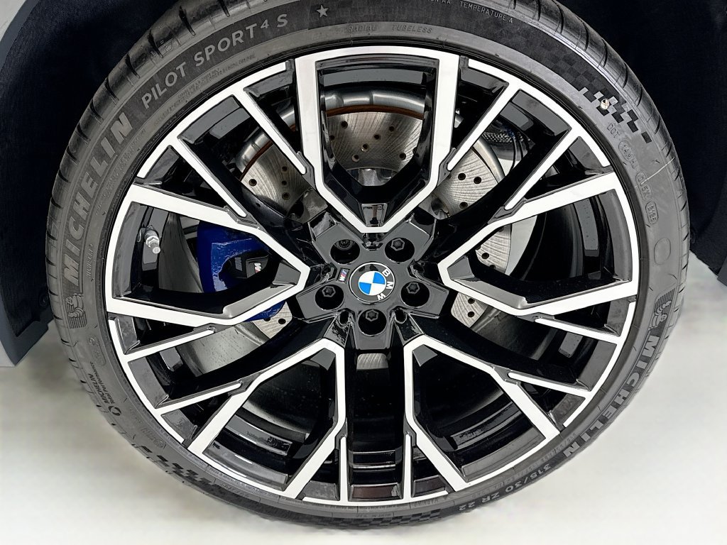 New 2026 BMW X5 M Competition w/ Executive Package AWD/4WD image 30