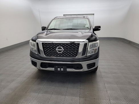 Used 2017 Nissan Titan SV RWD image 15