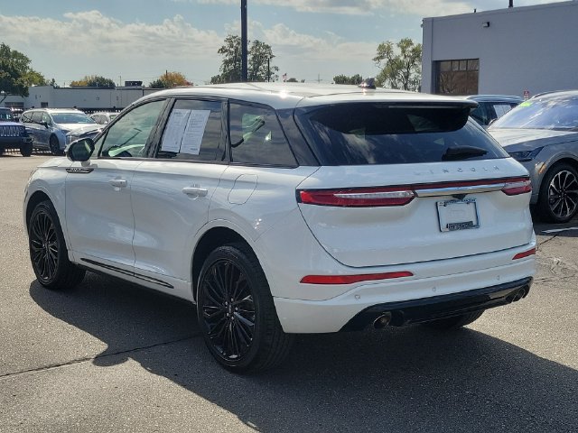 Used 2024 Lincoln Corsair AWD w/ Equipment Group 101A image 4