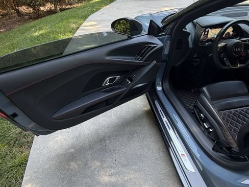 Used 2022 Audi R8 V10 performance AWD/4WD image 40