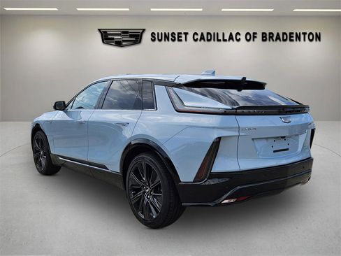 New 2025 Cadillac Lyriq Sport w/ LPO, Floor Liner Package RWD image 5