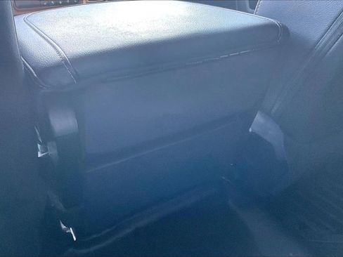 Used 2017 RAM 1500 Laramie AWD/4WD image 17
